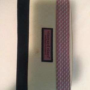 Vineyard Vines Wallet